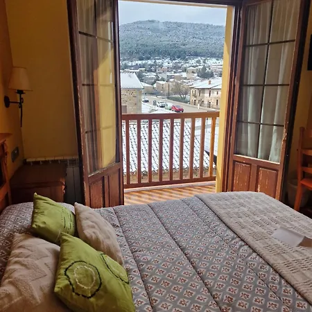 Ξενοδοχείο Virginia R.h. 2*